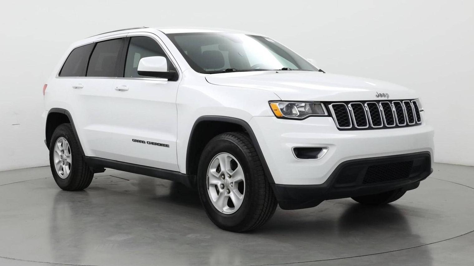 JEEP GRAND CHEROKEE 2017 1C4RJEAG6HC664424 image